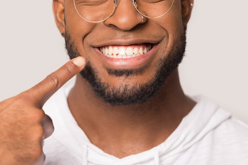 dr. lindsay cash at pearl dental studio