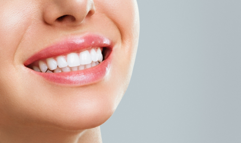 dr. lindsay cash at pearl dental studio