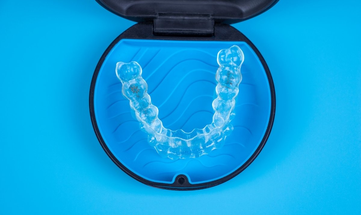 dr. lindsay cash at pearl dental studio