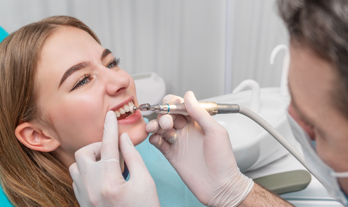 dr. lindsay cash at pearl dental studio