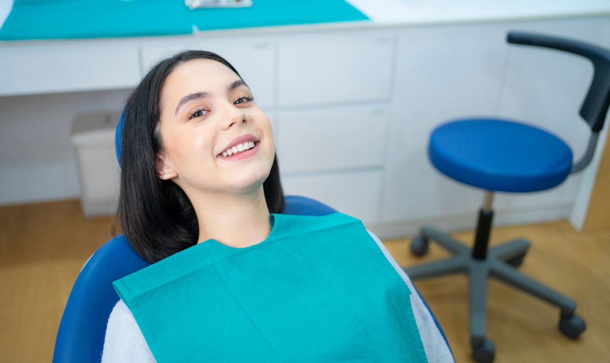 dr. lindsay cash at pearl dental studio