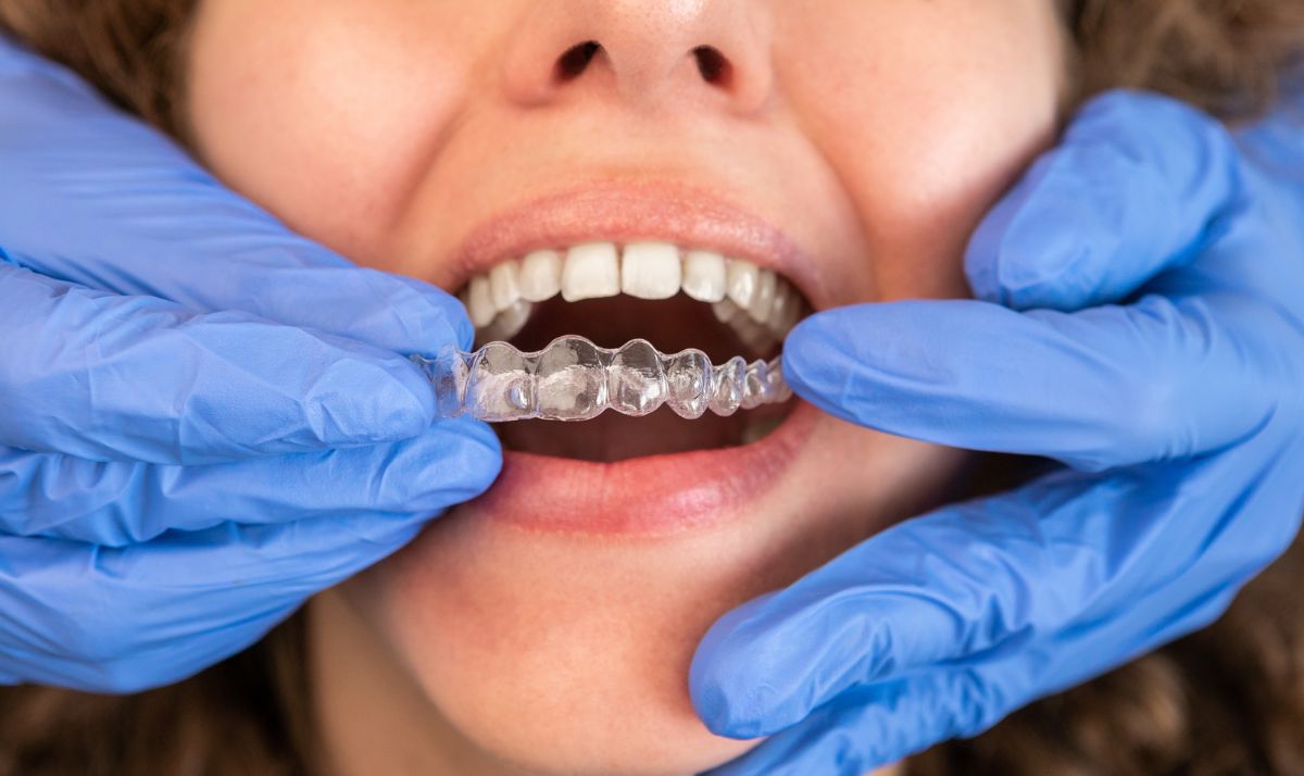 dr. lindsay cash at pearl dental studio