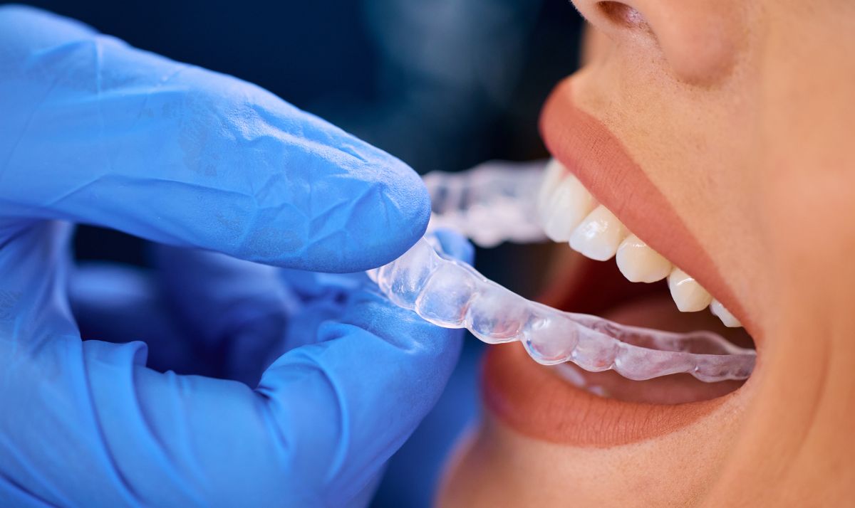 dr. lindsay cash at pearl dental studio