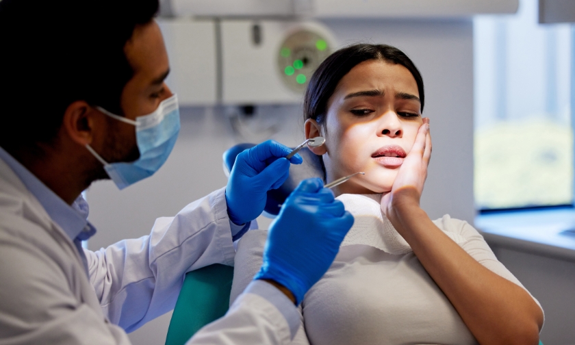dr. lindsay cash at pearl dental studio